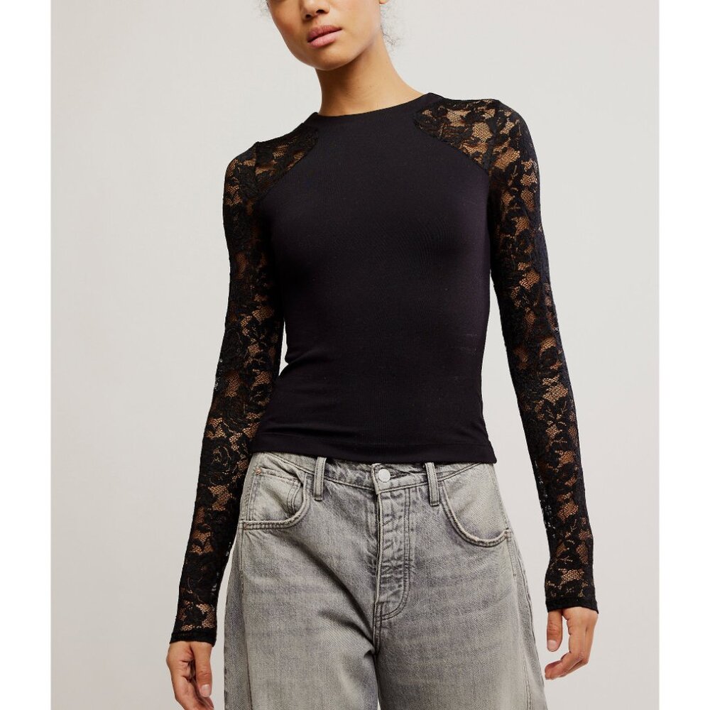 FREE PEOPLE NWT  “No Excuses” Black Lace Long Sleeve Too  Camisole~ Size Med